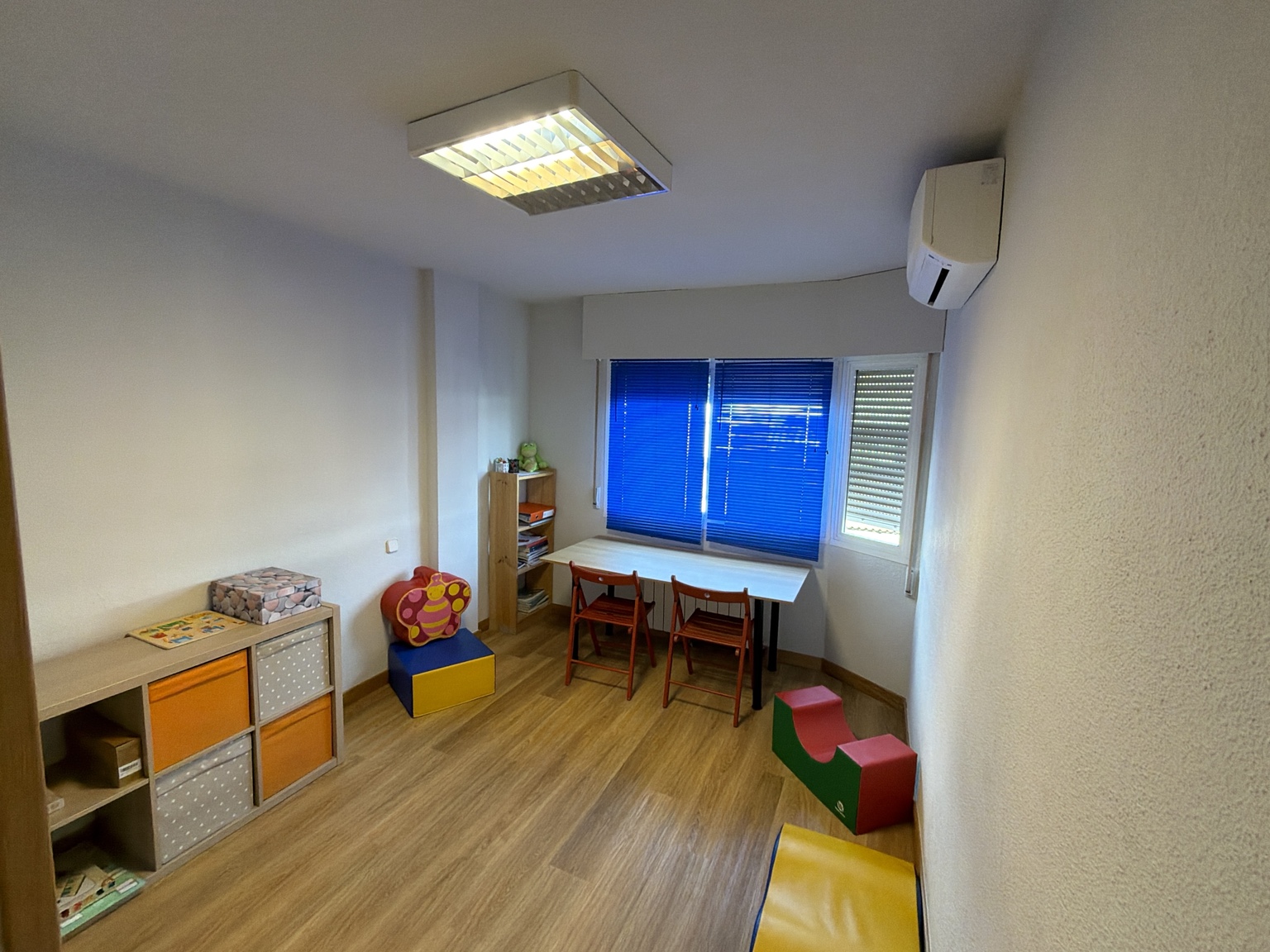 Sala infantil de Cum Laudem